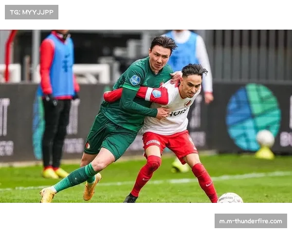 荷甲:戈茨传射助阿贾克斯3-2逆转特温特 荷甲:戈茨传射助阿贾克斯3-2逆转特温特