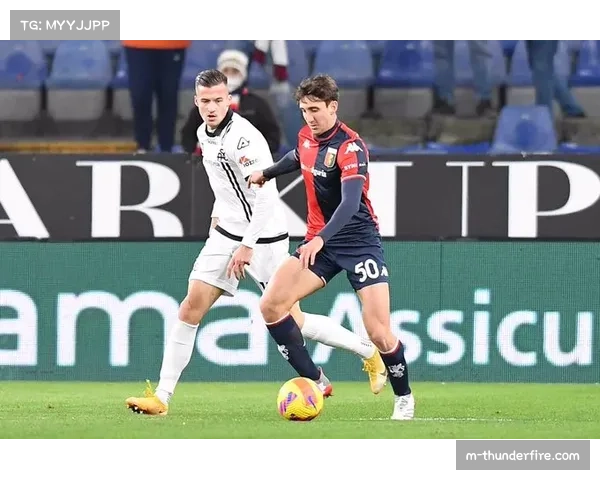 亚特兰大前场三人组配合默契 交叉跑位制造纵深空间